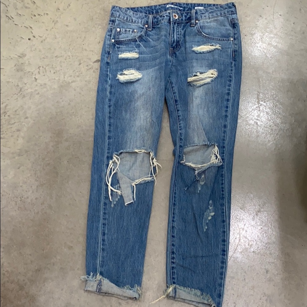 Distressed Boyfriend Jeans